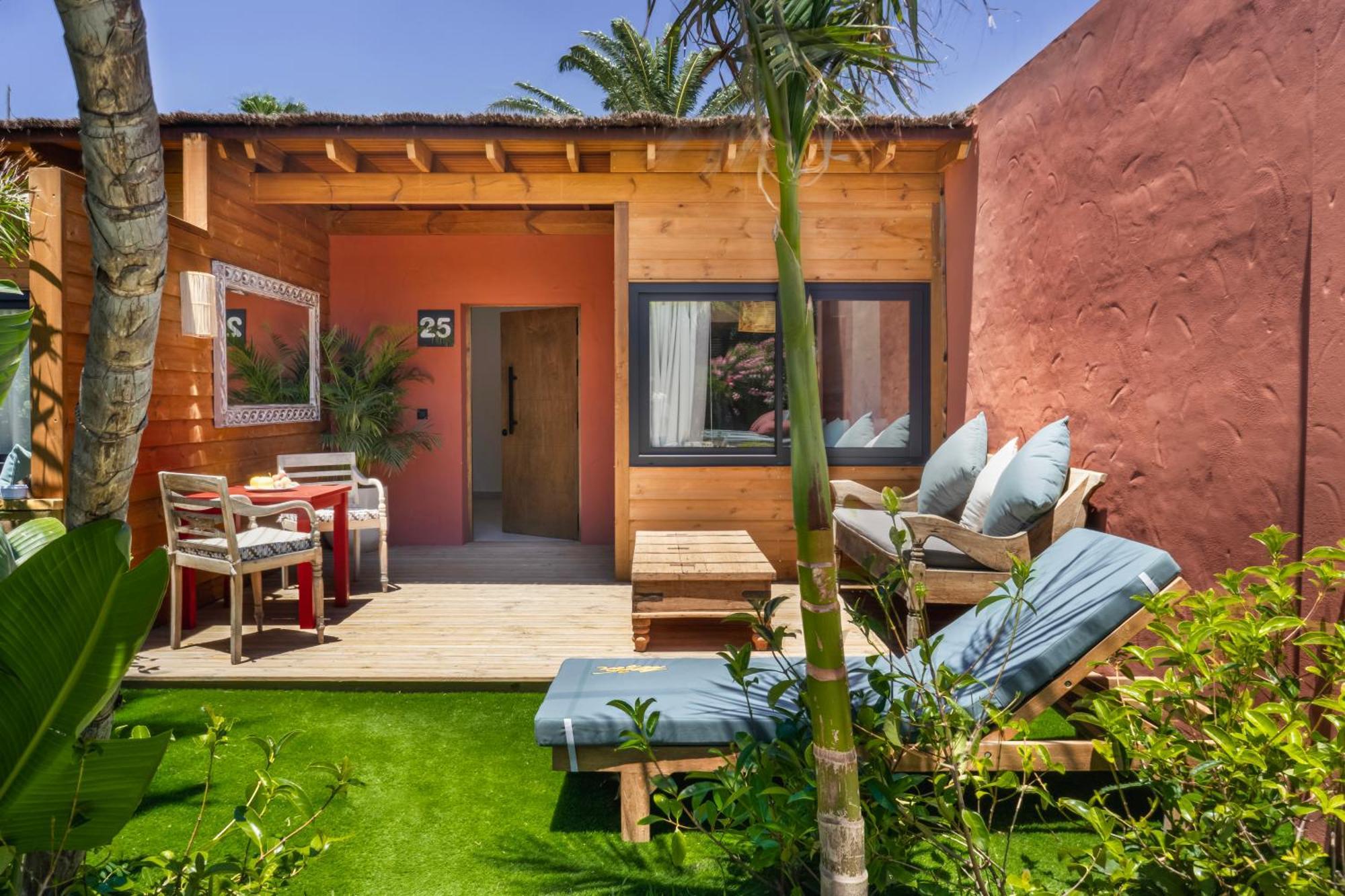 100% Fun Hotel Tarifa Buitenkant foto